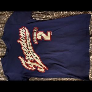 Men’s size medium shirt